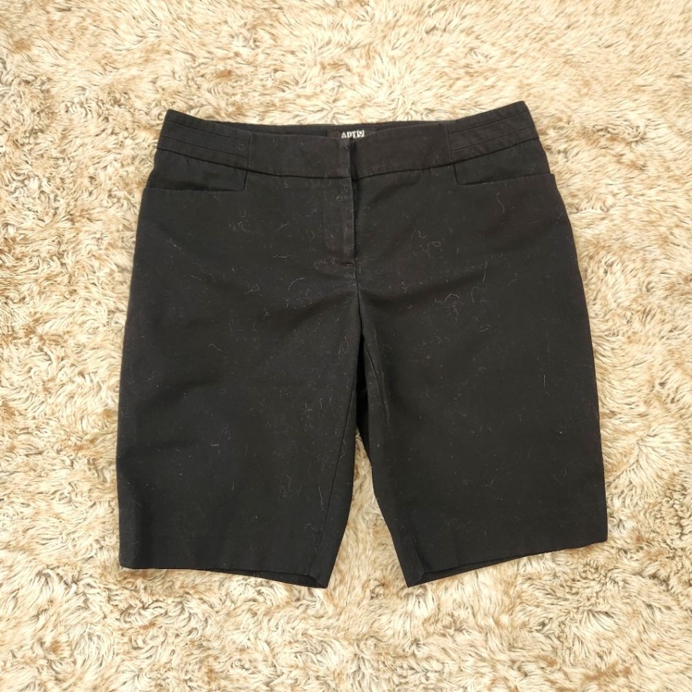 Apt. 9 Modern Fit Flat Front Chino Shorts Black 10" Inseam Women's‎ Size 4